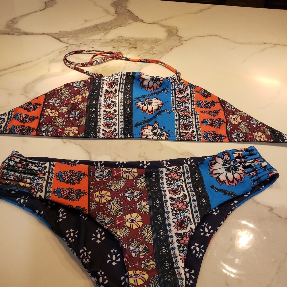 Bathing suit